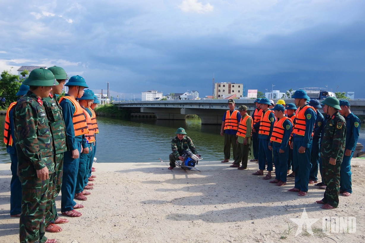 Bộ CHQS TP Huế: Chủ động phòng chống, ứng phó kịp thời với thiên tai, bão lụt

